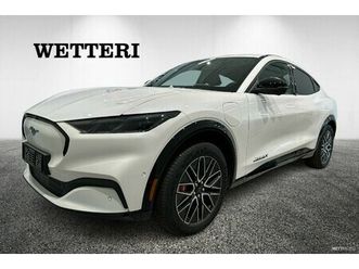 91 kwh 294hv automaatti rwd premium 5-ovinen / akt.vakkari / akt. led / koukku / navi / 360° kamera / b&o audio