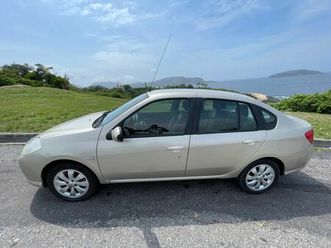renault symbol 1.6 2013 75 mil km