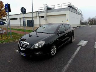 LANCIA DELTA 1-6-mjt-silver-105cv