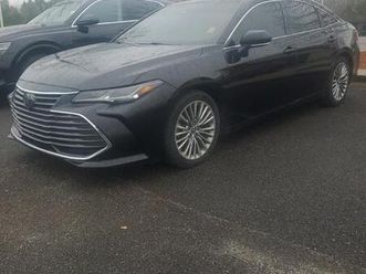 used 2021 toyota avalon limited