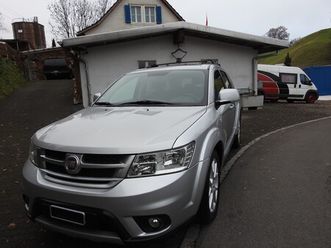 freemont 3.6 v6 lounge awd automatic