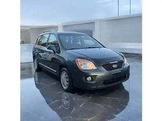 2011 kia rondo 7 passagers