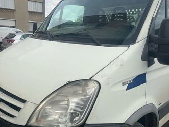 camion iveco benne 2007 2.3