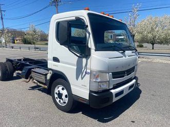 2017 mitsubishi fe-160 cab chassis ready to go