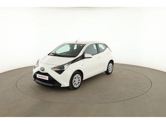 toyota aygo 1.0 vvt-i x-play