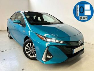 toyota - prius plugin 125ph solar