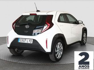 toyota - aygo x cross