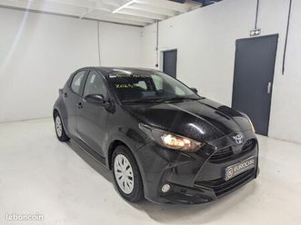 toyota yaris hybride affaires my21 116h dynamic business