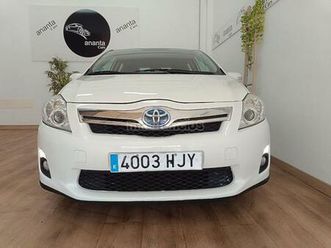 toyota - auris 1.8 hibrido active