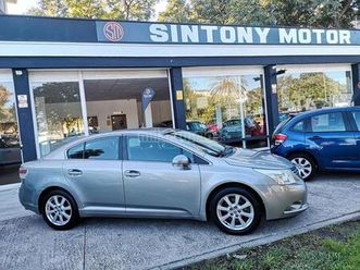 toyota - avensis 2.0 d4d sol