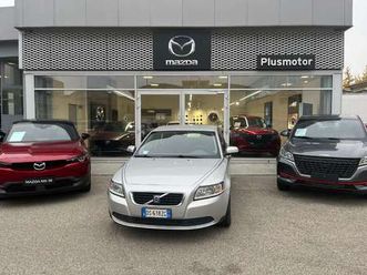 s40 ii 2003 1.6d momentum