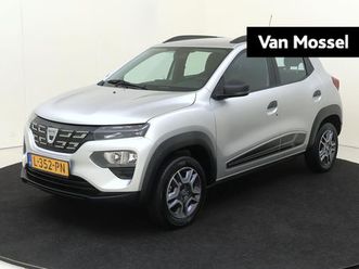 dacia spring - business 27 kwh | camera | full-map navigatie | apple carplay & android auto | lichtsensor