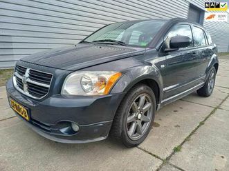 dodge caliber - 1.8 sxt