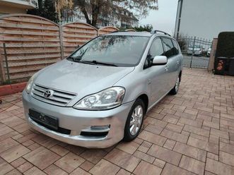 toyota avensis verso 2.0 d-4d 7sitze