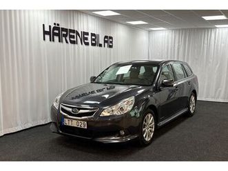 wagon 2.5 4wd lineartronic / läder / drag