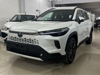 corolla cross seg híbrido 2026