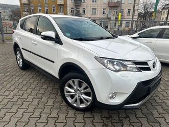 toyota rav 4 executive 4x4 / leder / standheizung/ navi