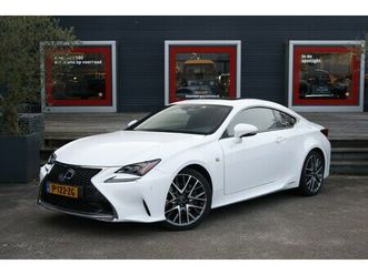 lexus rc - 300h f sport line | schuif kanteldak | parelmoer lak |
