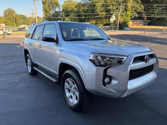 2015 toyota 4runner sr5 premium 4dr 4x4 suv* no accident* clean title*
