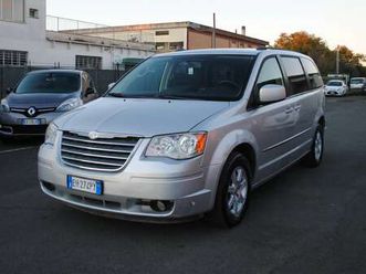 grand voyager 2.8 crd limited auto dpf