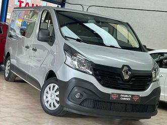 1.6 dci long chassis / doubles cabines / 6 places