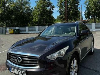 infiniti fx, cena 13 850 €. salīdzini un sajūti atšķirību. leģendārais izpildijuma, oriģināls - sludinājumi