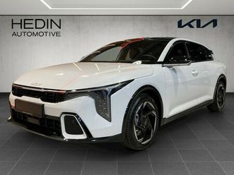 kia k4 1,6 t-gdi 7dct sport 132kw/180k