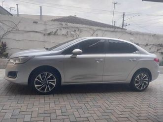 lounge exclusive 1.6 turbo flex aut.