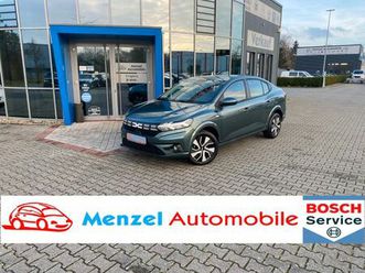 dacia logan expression tce 90 navi led pdc apps temp