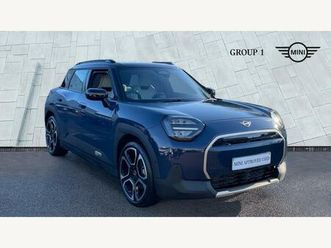 e 42.5kwh exclusive auto 5dr