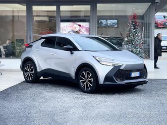 toyota c-hr 1.8 hybrid 98cv e6 neo - 2025