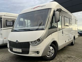 carthago chic c-line i 4.9le automaat | camera | dak airco 220v | led tv | combi-ketel met rondverwarming let op; geen hefbed maar kastruimte