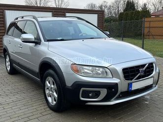 volvo xc70 2.4 d [d5] awd ocean race vonóhorog////face lift////