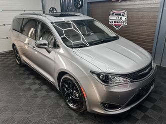 chrysler pacifica limited edition 3.6 v6 camera