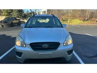 2008 kia rondo — 7 seater