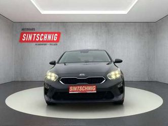 kia ceed 1,4 tgdi silber dct