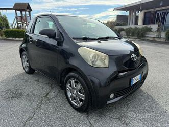 toyota iq 1.0 multidrive versione lancio