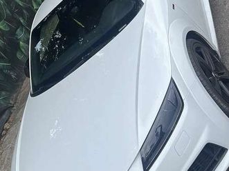 tt 2.0 sline quattro s tronic