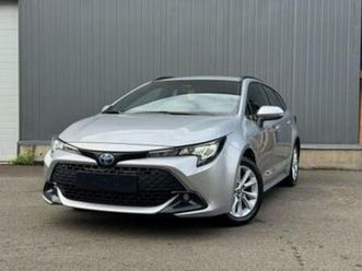 ② toyota corolla touring sport 1.8 hybrid dynamic e-cvt 1.8 hy — toyota — 2ememain