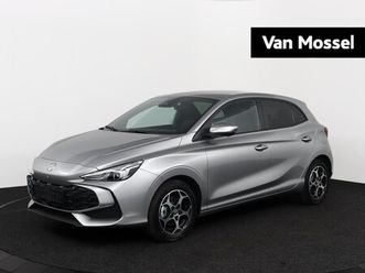 mg 3 1.5 hybrid+ luxury | navi | led koplampen | stoel + stuurverwarming | carplay | 360 camera | adaptive cruise control |