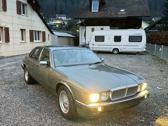 daimler double six 1990