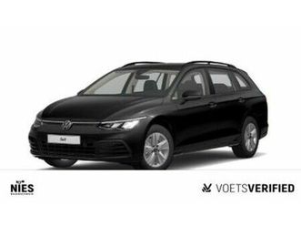volkswagen golf viii variant 1.0 tsi acc+navi+led