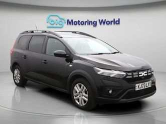 dacia jogger 1.0 tce expression mpv 5dr petrol manual euro 6 (s/s) (110 ps) third row seats,privacy glass mpv 2024, 10667 miles, £14500 - 33013042 - exchangeand