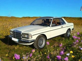 mercedes 230 c 2,3l à carburateur - 1977