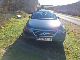 renault latituda 2.0dci,hr auto