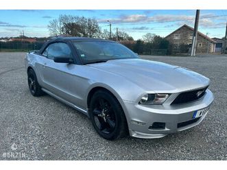 benzin - ford mustang cabriolet - 2012