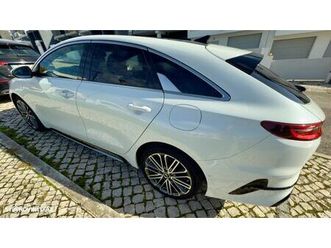 kia proceed 1.4 t-gdi gt line+srf 7dct