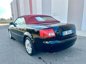 audi a4 cabrio 2.5 tdi anno 2003 km240.000 euro 5