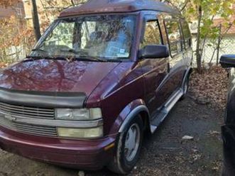 chevrolet astro 2002