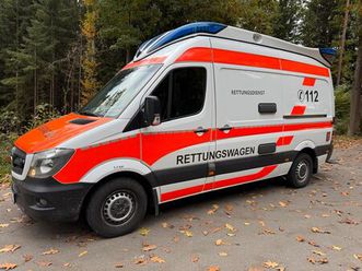 mercedes sprinter 316 rtw rettungswagen bj 16 top